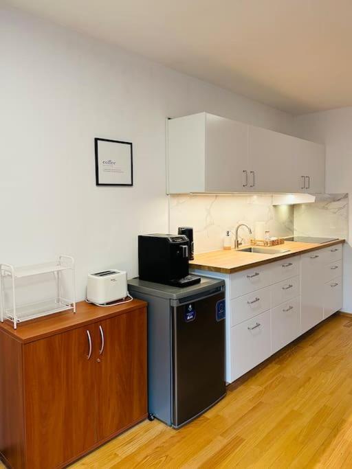 Family-Friendly Prague 5 Stay Eksteriør billede