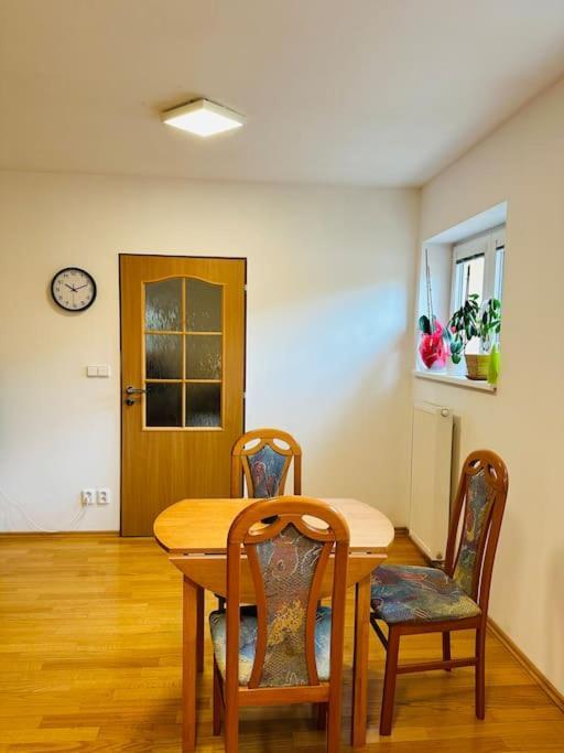 Family-Friendly Prague 5 Stay Eksteriør billede