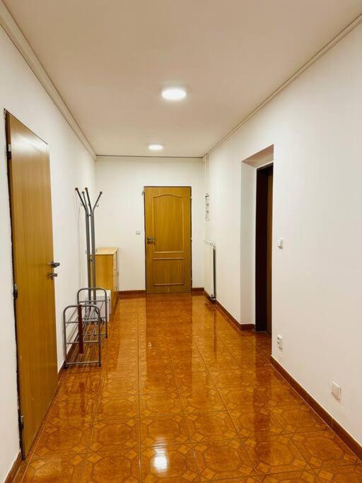 Family-Friendly Prague 5 Stay Eksteriør billede