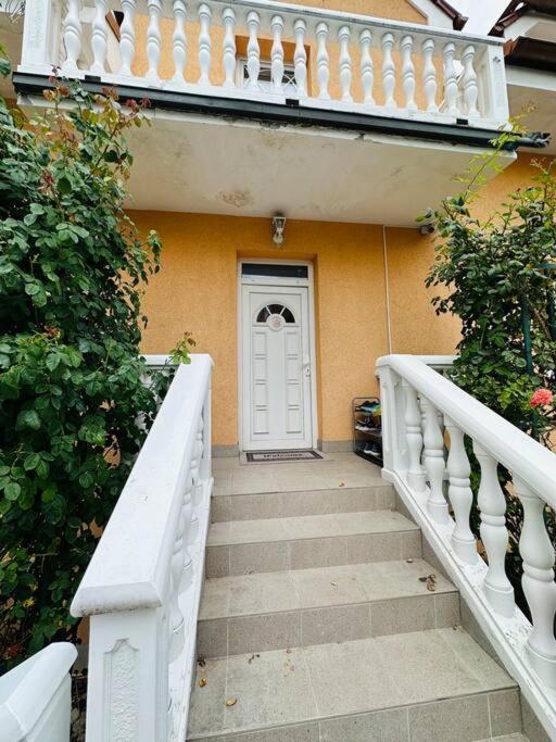 Family-Friendly Prague 5 Stay Eksteriør billede